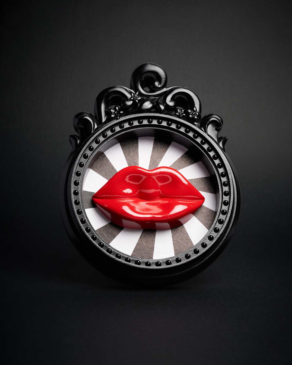 Διακοσμητική Κορνίζα Lips - Μαύρη