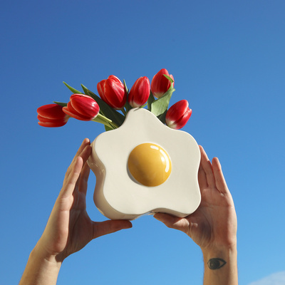 Vase Egg - White/Yellow-2 Vase Egg - White/Yellow-2