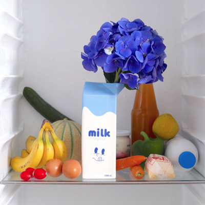 Vase Milk - White/Blue-2 Vase Milk - White/Blue-2