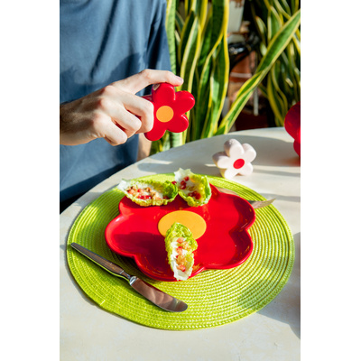 Daisy Collection Plate - Red-2 Daisy Collection Plate - Red-2