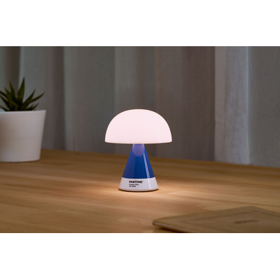 Lexon x Pantone | Επιτραπέζιο LED Φωτιστικό Mina M - Classic Blue-2 Lexon x Pantone | Επιτραπέζιο LED Φωτιστικό Mina M - Classic Blue-2