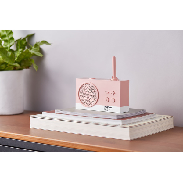Lexon x Pantone | Ραδιόφωνο & Ηχείο Bluetooth TYKHO 3 - Rose Quartz - 1 Lexon x Pantone | Ραδιόφωνο & Ηχείο Bluetooth TYKHO 3 - Rose Quartz - 1