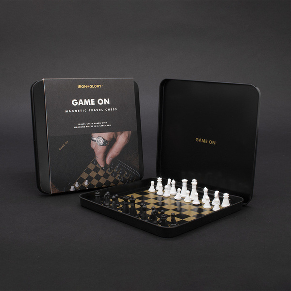 Chess Set GAME ON - Iron & Glory™, Suck UK™ - 1