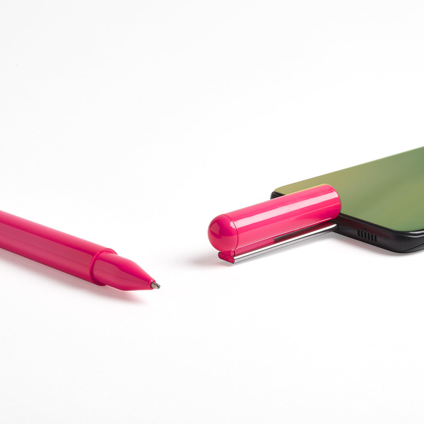 Στυλό με USB Flash Drive 32 GB στο καπάκι LEXON C Pen - Φούξια Glossy - 4 Στυλό με USB Flash Drive 32 GB στο καπάκι LEXON C Pen - Φούξια Glossy - 4