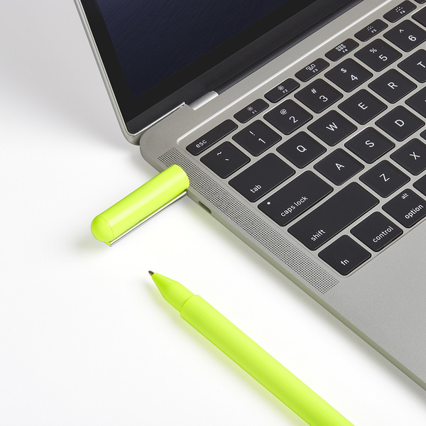 Στυλό με USB Flash Drive 32 GB στο καπάκι LEXON C Pen - Κίτιρινο Glossy - 1 Στυλό με USB Flash Drive 32 GB στο καπάκι LEXON C Pen - Κίτιρινο Glossy - 1