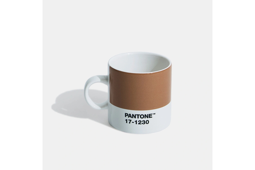 Pantone Φλιτζάνι Espresso Χρώμα της Χρονιάς 2025 - Mocha Mousse 100ml Pantone Φλιτζάνι Espresso Χρώμα της Χρονιάς 2025 - Mocha Mousse 100ml