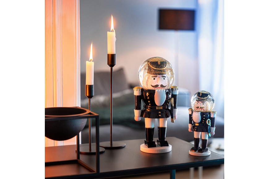 Summerglobe The Shiny Nutcracker 8,5 x 6,5 x 17 cm - Black - 2 Summerglobe The Shiny Nutcracker 8,5 x 6,5 x 17 cm - Black - 2