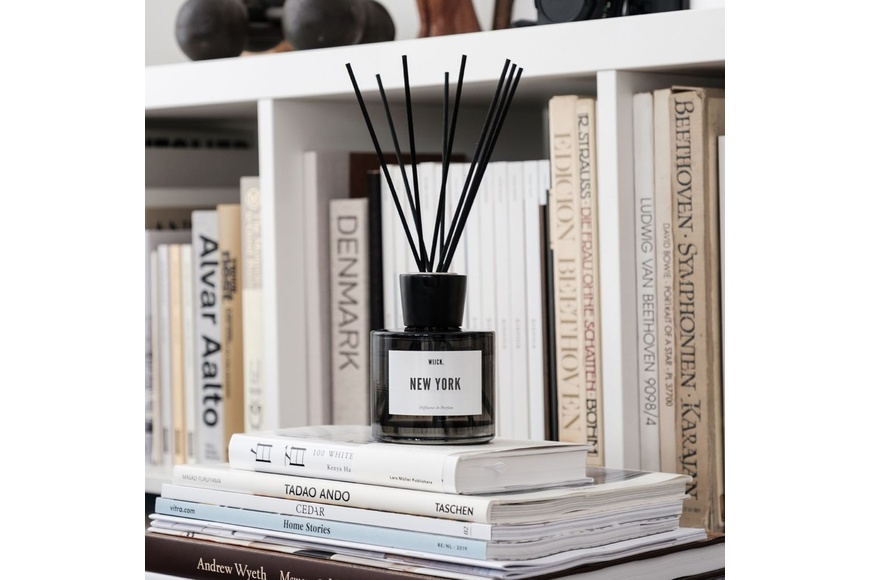 Scent Diffuser 80 x 90 mm 200 ML - Νέα Υόρκη - 1 Scent Diffuser 80 x 90 mm 200 ML - Νέα Υόρκη - 1