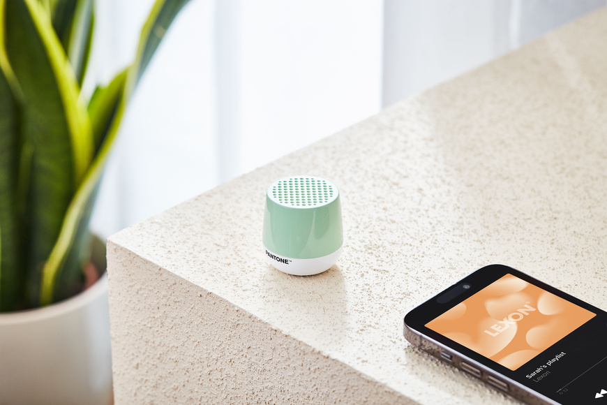 Lexon x Pantone | Φορητό Ηχείο Bluetooth Mino+ - Pastel Green - 1 Lexon x Pantone | Φορητό Ηχείο Bluetooth Mino+ - Pastel Green - 1