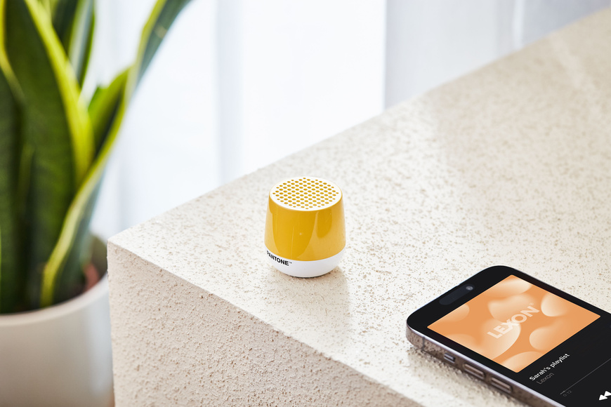 Lexon x Pantone | Φορητό Ηχείο Bluetooth Mino+ - Mimosa - 1 Lexon x Pantone | Φορητό Ηχείο Bluetooth Mino+ - Mimosa - 1