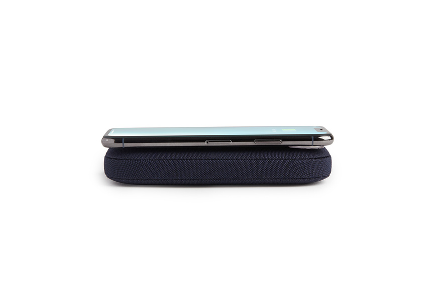 Wireless power bank with 360° Bluetooth® speaker Powersound - Dark Blue - 7