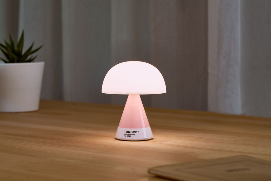 Lexon x Pantone | Επιτραπέζιο LED Φωτιστικό Mina M - Rose Quartz - 1 Lexon x Pantone | Επιτραπέζιο LED Φωτιστικό Mina M - Rose Quartz - 1