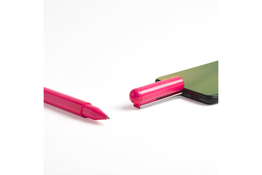 Στυλό με USB Flash Drive 32 GB στο καπάκι LEXON C Pen - Φούξια Glossy - 4 Στυλό με USB Flash Drive 32 GB στο καπάκι LEXON C Pen - Φούξια Glossy - 4