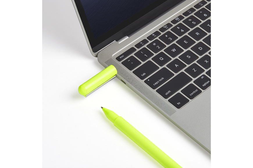Στυλό με USB Flash Drive 32 GB στο καπάκι LEXON C Pen - Κίτιρινο Glossy - 1 Στυλό με USB Flash Drive 32 GB στο καπάκι LEXON C Pen - Κίτιρινο Glossy - 1