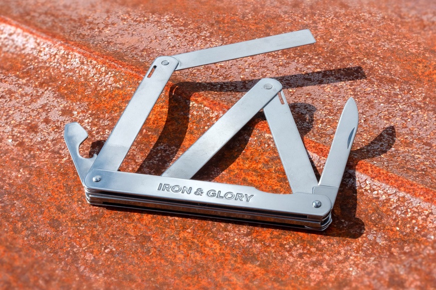 Iron & Glory folding pocket multi-tool - 6 Iron & Glory folding pocket multi-tool - 6